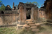 Banteay Srei temple - the 2nd enclosure 